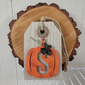 Fall Door Hanger Letter "S"